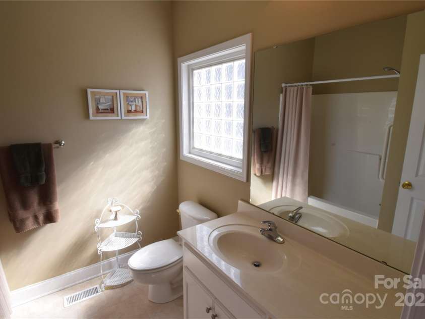 1013 Mays Court, Gastonia, NC 28054.  MLS# CAR4226879, YatesRealty ID 1795. 