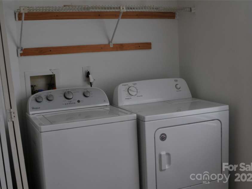 9626-C Vinca Circle, Charlotte, NC 28213.  MLS# CAR4290959, YatesRealty ID 1795. 