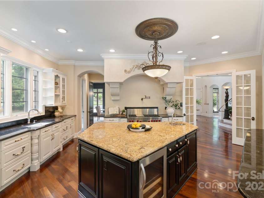 1118 Seminole Drive, Fort Mill, SC 29707.  MLS# CAR4256209, YatesRealty ID 17950. 