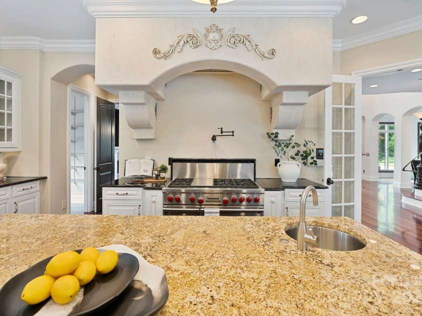 1118 Seminole Drive, Fort Mill, SC 29707.  MLS# CAR4256209, YatesRealty ID 17950. 