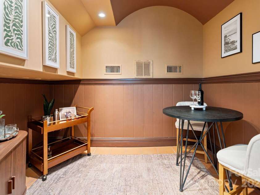 1118 Seminole Drive, Fort Mill, SC 29707.  MLS# CAR4256209, YatesRealty ID 17950. 