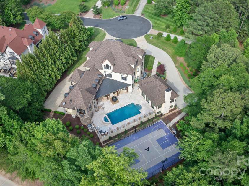 1118 Seminole Drive, Fort Mill, SC 29707.  MLS# CAR4256209, YatesRealty ID 17950. 