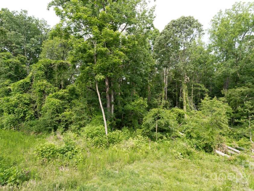 119 Wade Drive, Kings Mountain, NC 28086.  MLS# CAR4265164, YatesRealty ID 17951. 