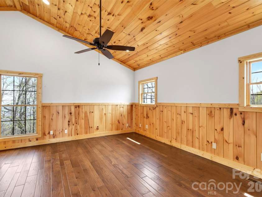 501 Wolf Pen Cliffs Road, Old Fort, NC 28762.  MLS# CAR4365894, YatesRealty ID 17951. 