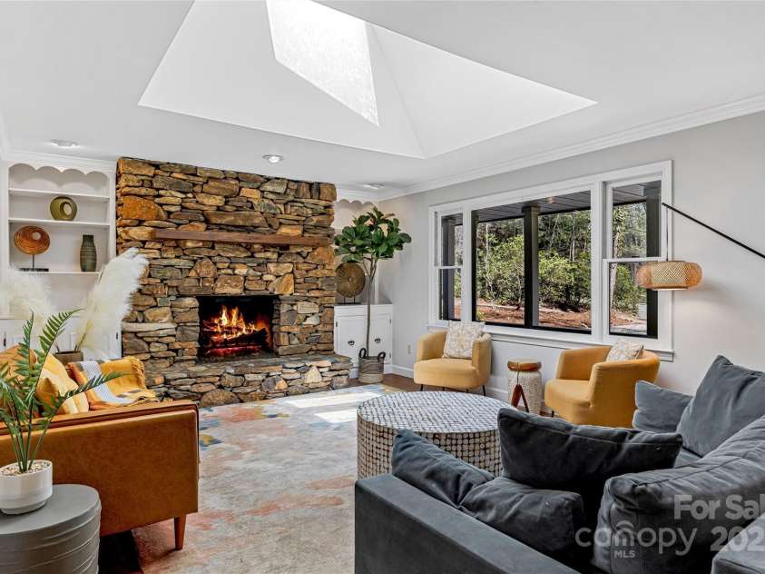 4030 Little River Road, Hendersonville, NC 28739.  MLS# CAR4242062, YatesRealty ID 17952. 