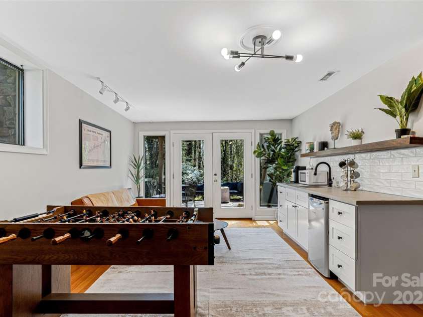 4030 Little River Road, Hendersonville, NC 28739.  MLS# CAR4242062, YatesRealty ID 17952. 