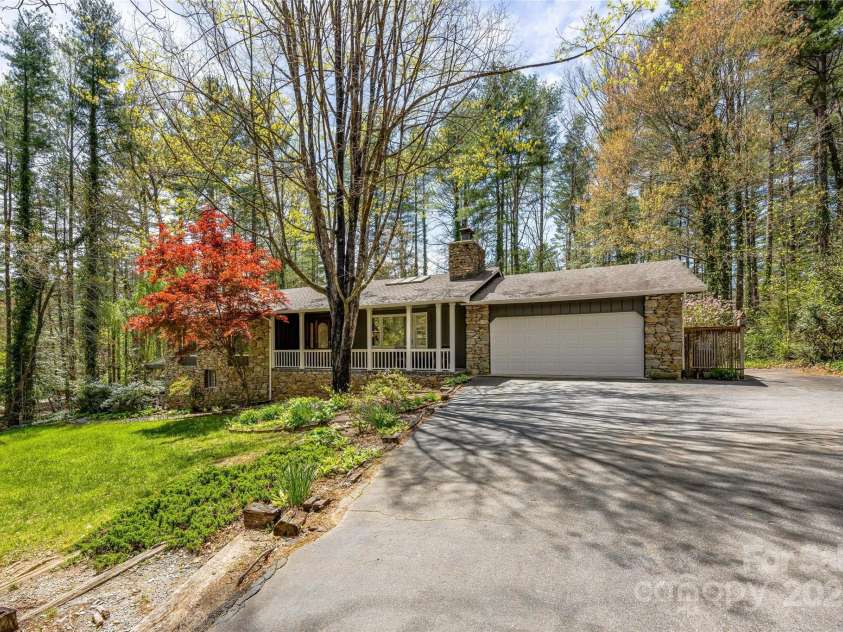 4030 Little River Road, Hendersonville, NC 28739.  MLS# CAR4242062, YatesRealty ID 17952. 