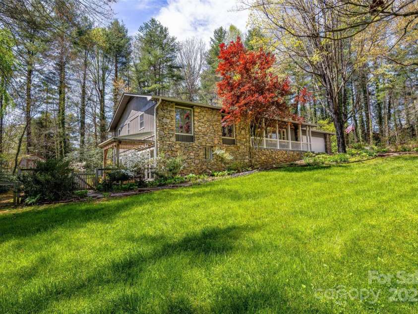 4030 Little River Road, Hendersonville, NC 28739.  MLS# CAR4242062, YatesRealty ID 17952. 