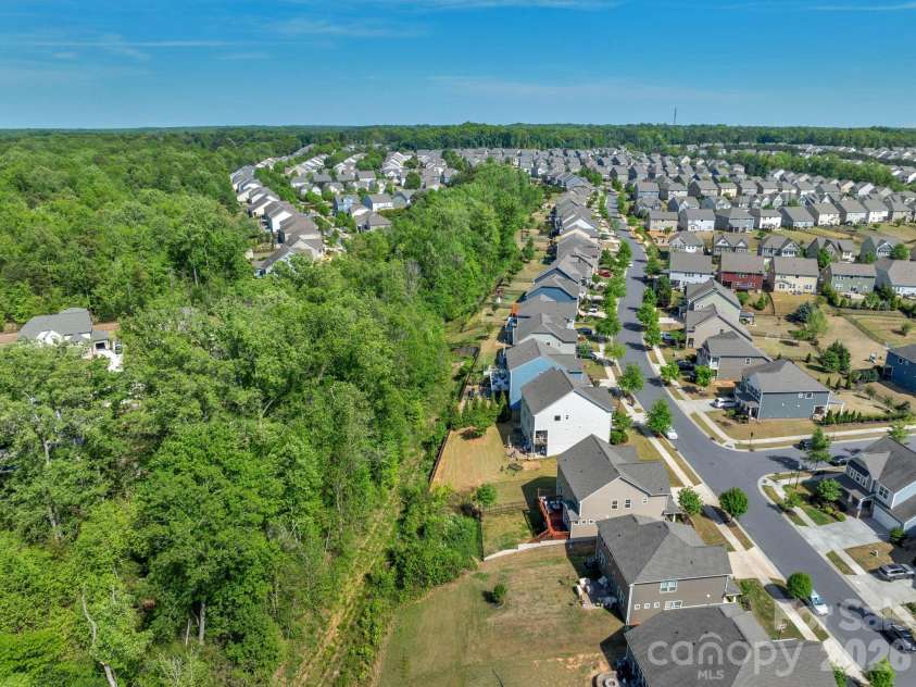 5000 Lily Pond Circle, Waxhaw, NC 28173.  MLS# CAR4369036, YatesRealty ID 17954. 