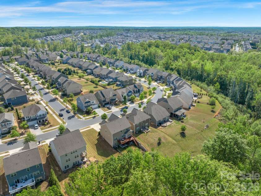 5000 Lily Pond Circle, Waxhaw, NC 28173.  MLS# CAR4369036, YatesRealty ID 17954. 