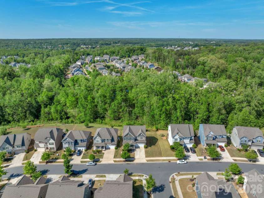 5000 Lily Pond Circle, Waxhaw, NC 28173.  MLS# CAR4369036, YatesRealty ID 17954. 
