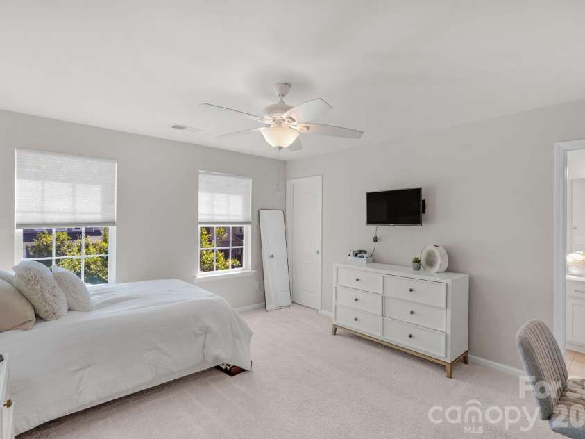 5000 Lily Pond Circle, Waxhaw, NC 28173.  MLS# CAR4369036, YatesRealty ID 17954. Second bedroom with private bathroom
