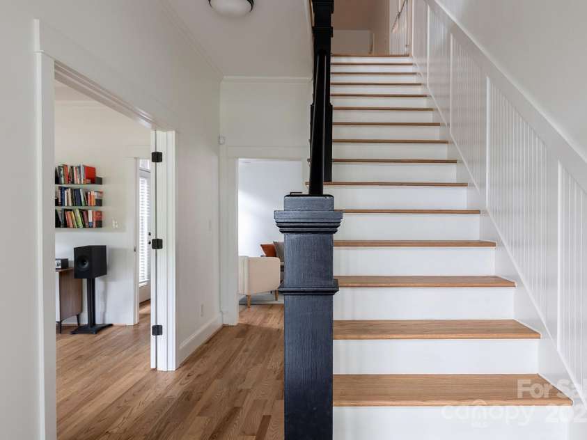 1833 The Plaza, Charlotte, NC 28205.  MLS# CAR4265071, YatesRealty ID 17955. 