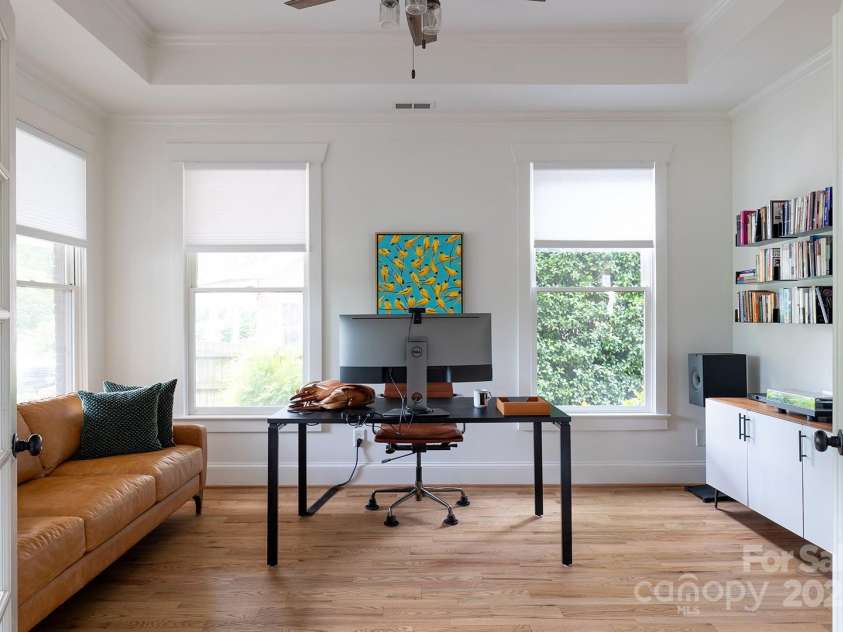 1833 The Plaza, Charlotte, NC 28205.  MLS# CAR4265071, YatesRealty ID 17955. 