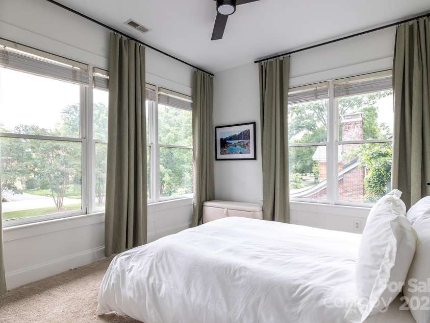 1833 The Plaza, Charlotte, NC 28205.  MLS# CAR4265071, YatesRealty ID 17955. 
