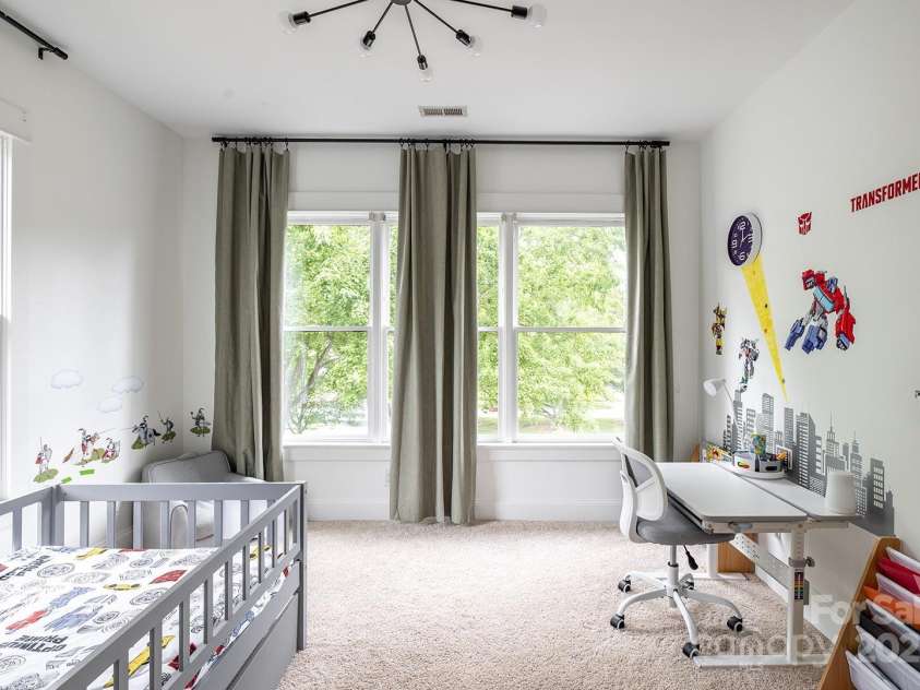 1833 The Plaza, Charlotte, NC 28205.  MLS# CAR4265071, YatesRealty ID 17955. 