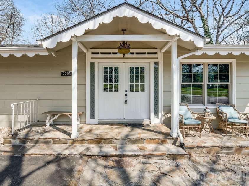 2203 Swiss Pine Lake Drive, Spruce Pine, NC 28777.  MLS# CAR4362111, YatesRealty ID 17956. 