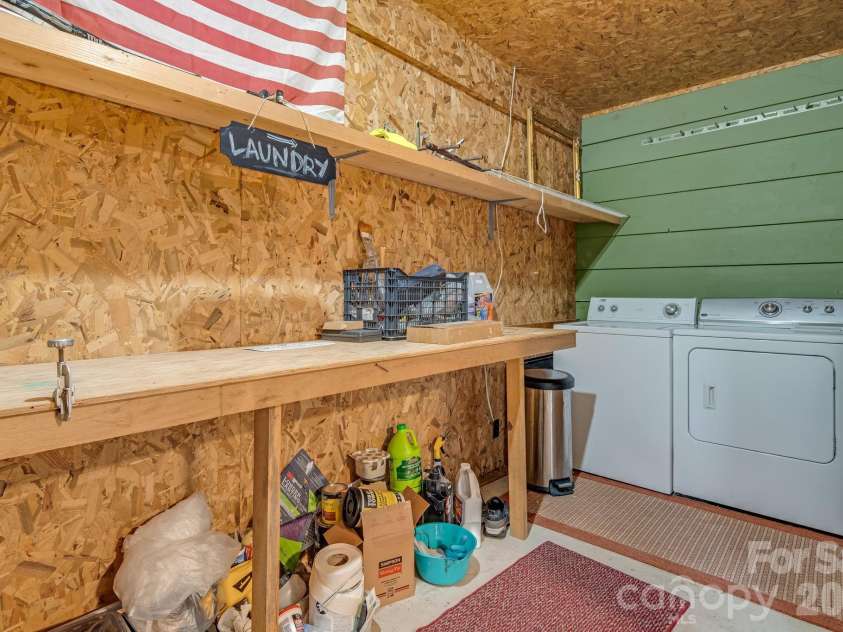 2203 Swiss Pine Lake Drive, Spruce Pine, NC 28777.  MLS# CAR4362111, YatesRealty ID 17956. 