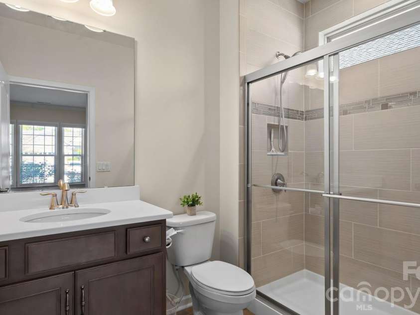 2017 Grove Place, Fort Mill, SC 29715.  MLS# CAR4372923, YatesRealty ID 17957. 2nd BR Ensuite Bath.