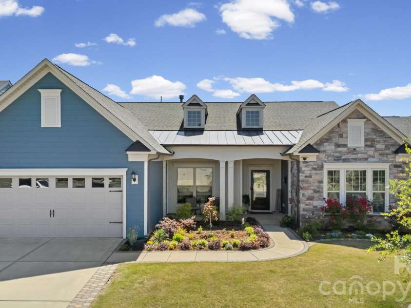 2017 Grove Place, Fort Mill, SC 29715.  MLS# CAR4372923, YatesRealty ID 17957. Dunwoody Way Model