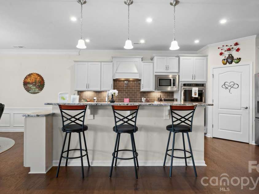 2017 Grove Place, Fort Mill, SC 29715.  MLS# CAR4372923, YatesRealty ID 17957. Kitchen/Dining Areas.