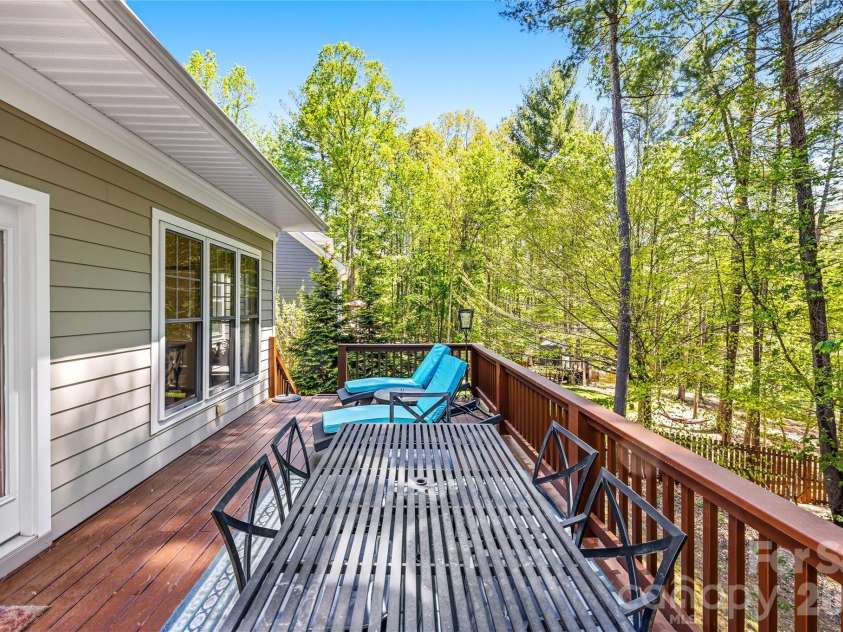130 Ginger Quill Circle, Biltmore Lake, NC 28715.  MLS# CAR4370512, YatesRealty ID 17959. 