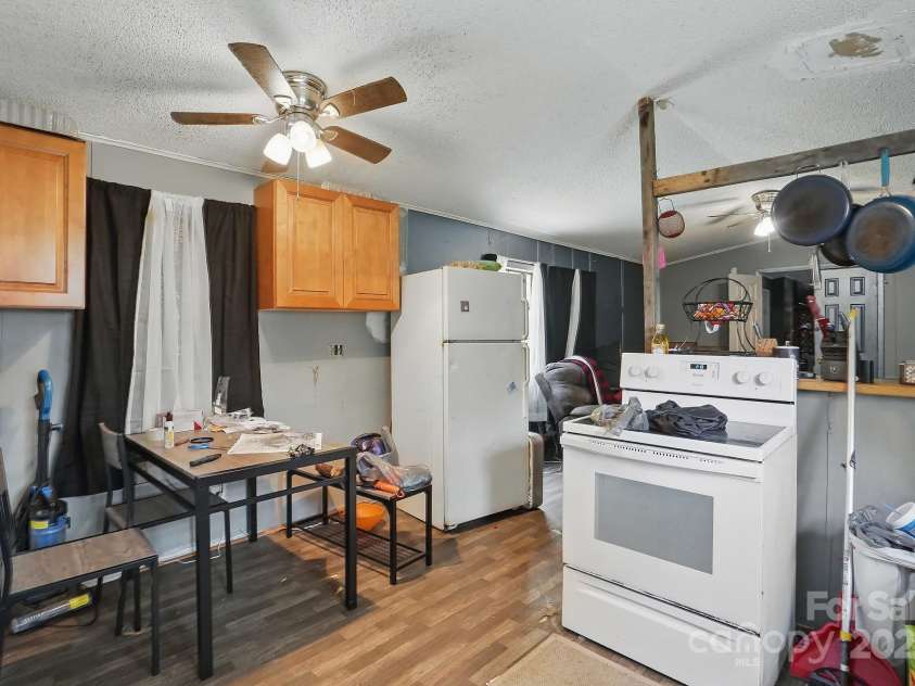 10420 Silver Mine Road, Indian Land, SC 29707.  MLS# CAR4251908, YatesRealty ID 1796. Another interior view to give a reference of interior condition