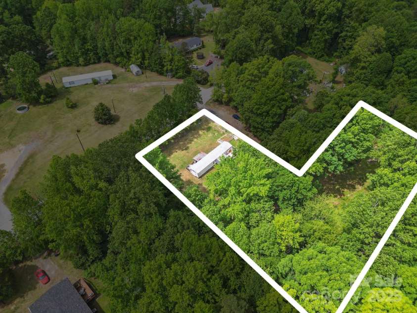 10420 Silver Mine Road, Indian Land, SC 29707.  MLS# CAR4251908, YatesRealty ID 1796. Plot Lines are approximate estimates