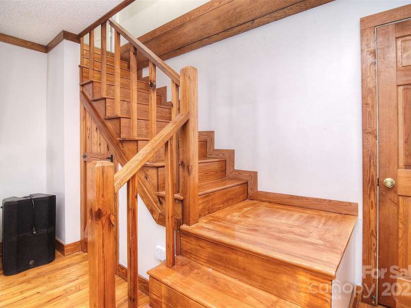 109 Larch Road, Salisbury, NC 28147.  MLS# CAR4326461, YatesRealty ID 1796. 