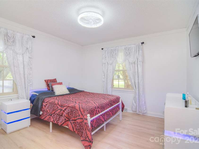 109 Larch Road, Salisbury, NC 28147.  MLS# CAR4326461, YatesRealty ID 1796. 