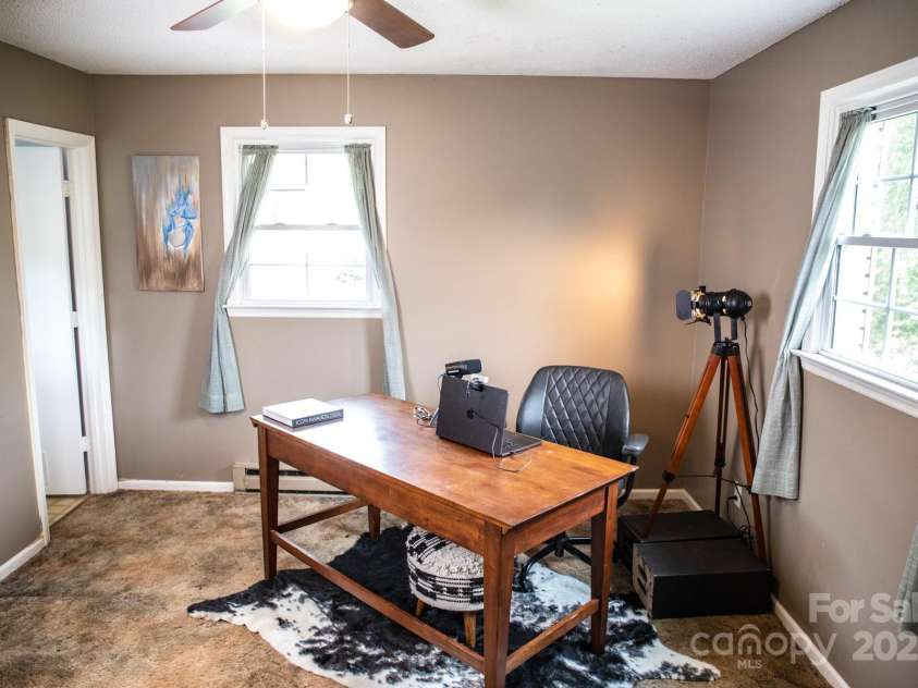 11 Chaz Lane, Candler, NC 28715.  MLS# CAR4258704, YatesRealty ID 17962. 