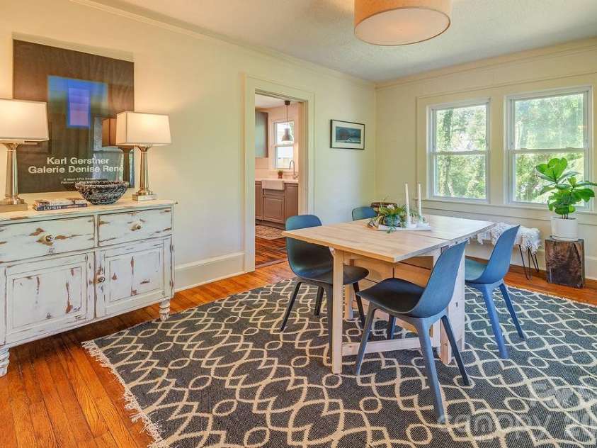233/231 Fairfax Avenue, Asheville, NC 28806.  MLS# CAR4375366, YatesRealty ID 17963. 
