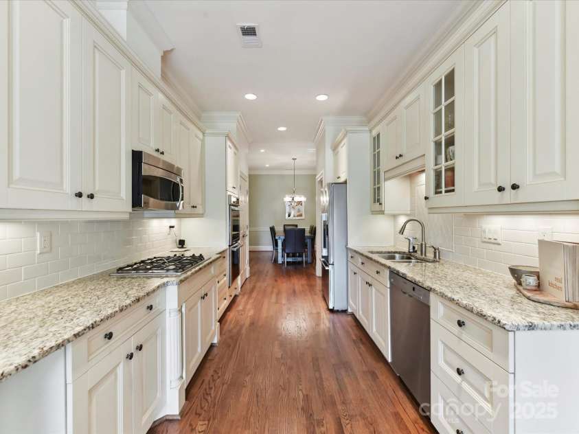 8026 Greenview Terrace Court, Charlotte, NC 28277.  MLS# CAR4266669, YatesRealty ID 17963. 