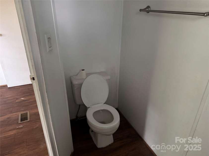 326 Havencrest Court, Gastonia, NC 28052.  MLS# CAR4312073, YatesRealty ID 17965. 