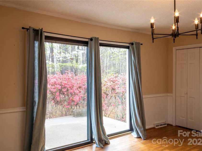 1035 Timberlane Drive, Lincolnton, NC 28092.  MLS# CAR4212148, YatesRealty ID 17966. 