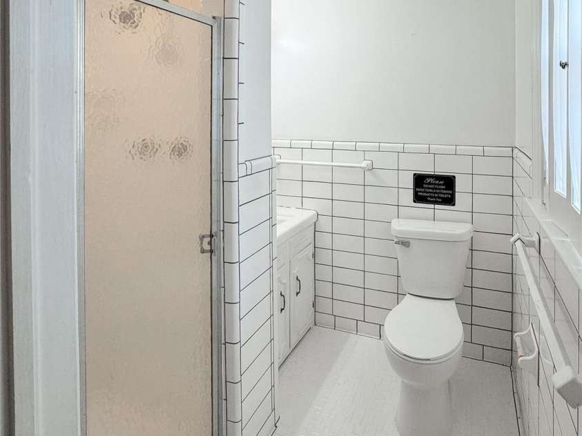 1035 Timberlane Drive, Lincolnton, NC 28092.  MLS# CAR4212148, YatesRealty ID 17966. 