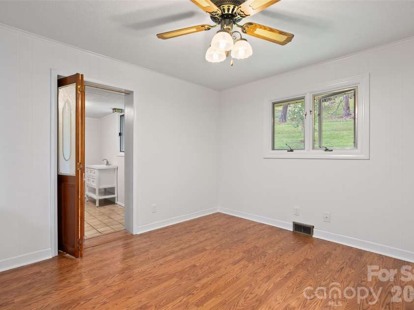 55 Boydston Street, Canton, NC 28716.  MLS# CAR4376426, YatesRealty ID 17967. 