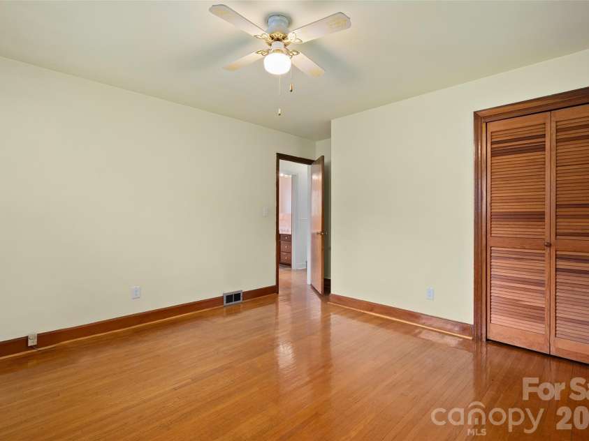 55 Boydston Street, Canton, NC 28716.  MLS# CAR4376426, YatesRealty ID 17967. 