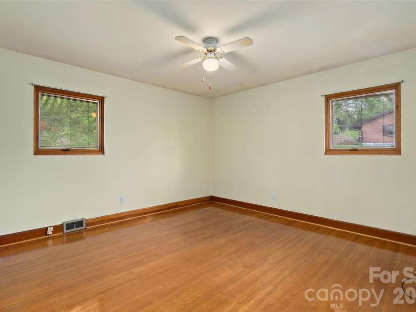 55 Boydston Street, Canton, NC 28716.  MLS# CAR4376426, YatesRealty ID 17967. 