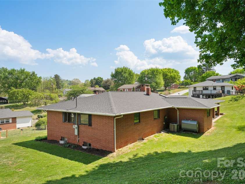 55 Boydston Street, Canton, NC 28716.  MLS# CAR4376426, YatesRealty ID 17967. 
