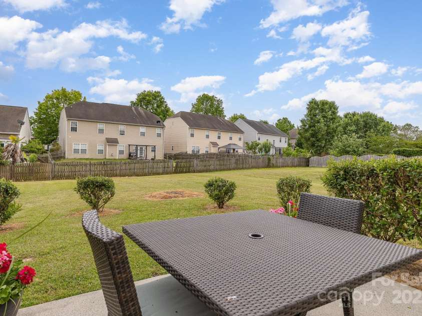 5803 Lindley Crescent Drive, Indian Trail, NC 28079.  MLS# CAR4248933, YatesRealty ID 17967. 