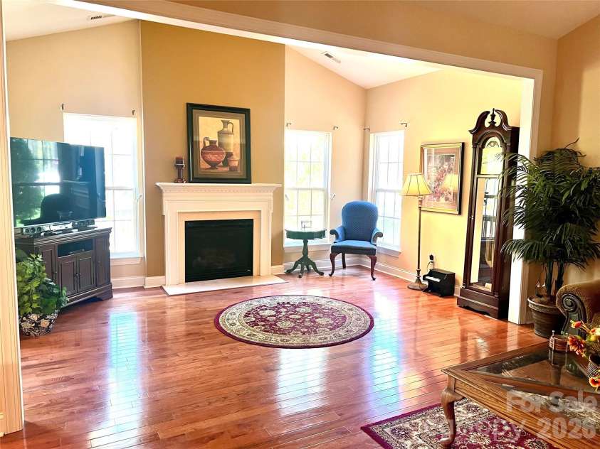 1273 Winged Foot Drive, Denver, NC 28037.  MLS# CAR4368043, YatesRealty ID 17968. 