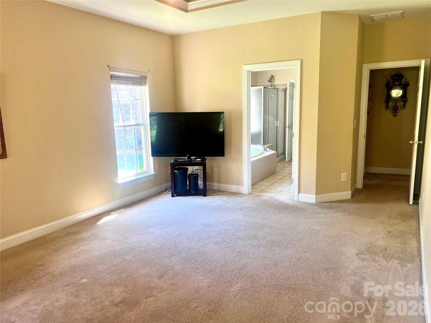 1273 Winged Foot Drive, Denver, NC 28037.  MLS# CAR4368043, YatesRealty ID 17968. 
