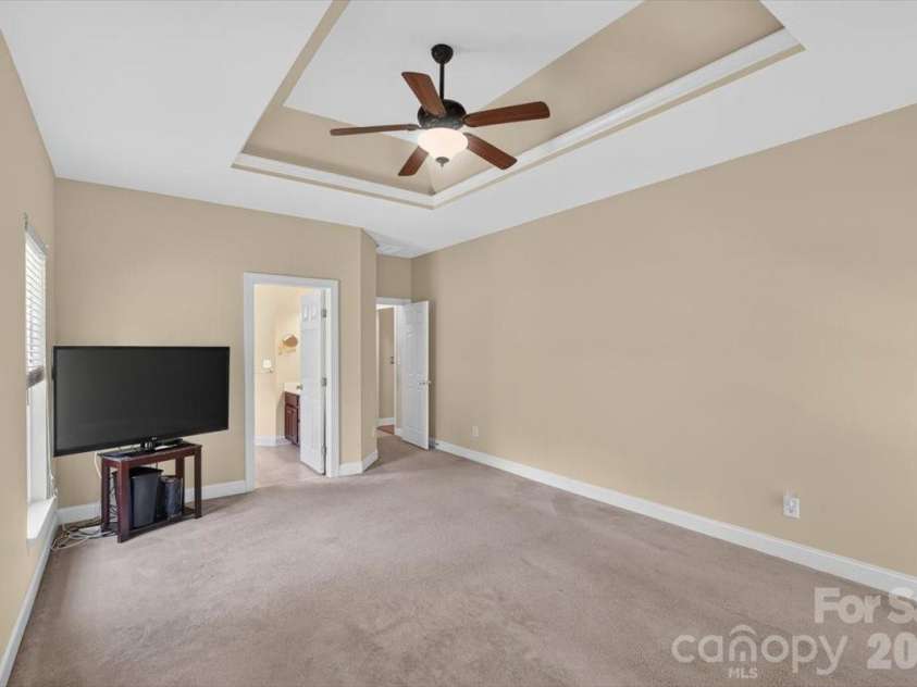 1273 Winged Foot Drive, Denver, NC 28037.  MLS# CAR4416915, YatesRealty ID 17968. 