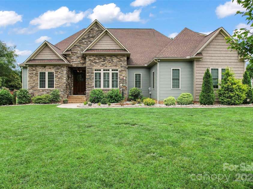 9125 Dylan Ridge Court, Concord, NC 28027.  MLS# CAR4264436, YatesRealty ID 17968. 