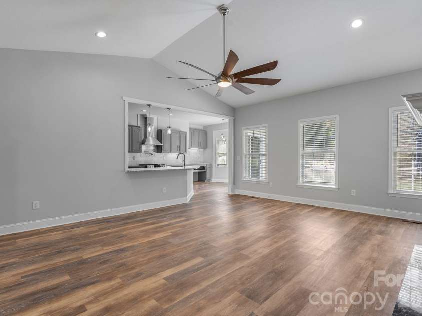 79 Mill Pond Way, Hendersonville, NC 28791.  MLS# CAR4363117, YatesRealty ID 17971. 