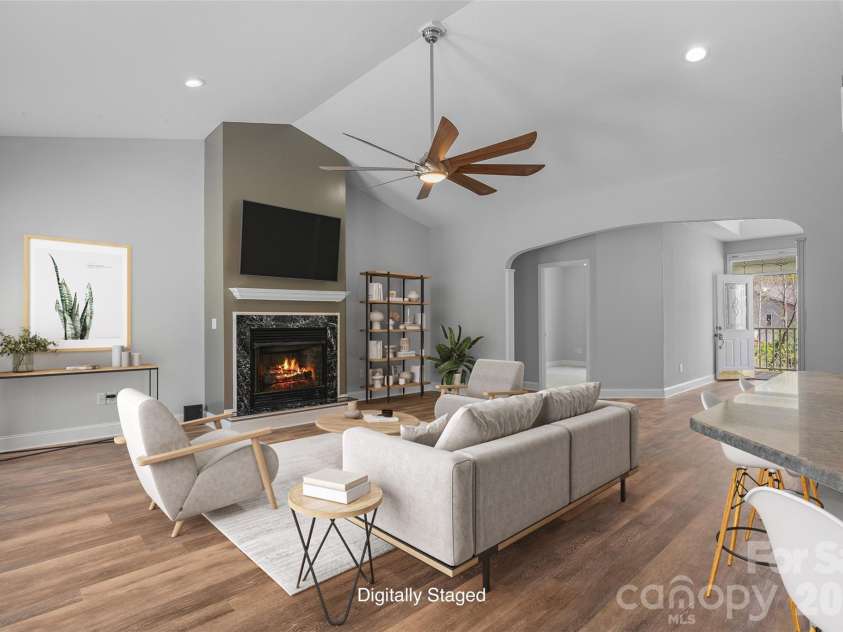 79 Mill Pond Way, Hendersonville, NC 28791.  MLS# CAR4363117, YatesRealty ID 17971. 