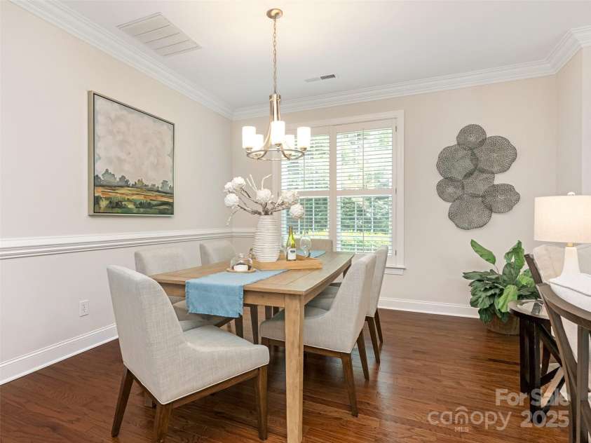 9451 Bonnie Briar Circle, Charlotte, NC 28277.  MLS# CAR4266771, YatesRealty ID 17975. 