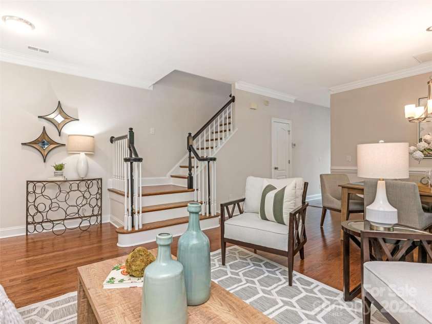 9451 Bonnie Briar Circle, Charlotte, NC 28277.  MLS# CAR4266771, YatesRealty ID 17975. 