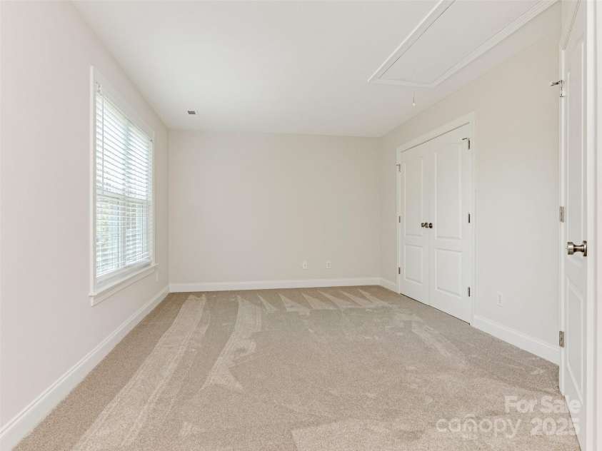 9451 Bonnie Briar Circle, Charlotte, NC 28277.  MLS# CAR4266771, YatesRealty ID 17975. 